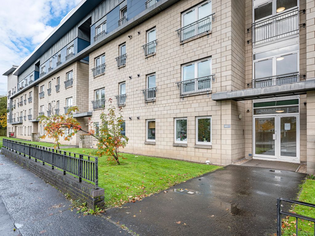 2 bed flat for sale in Shields Road, Glasgow G41, £150,000 Zoopla