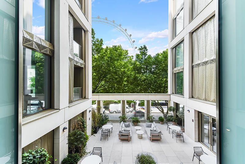 Belvedere Rd, London SE1  