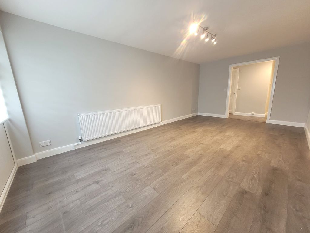 2 bed flat to rent in Brent Street, London NW4 Zoopla