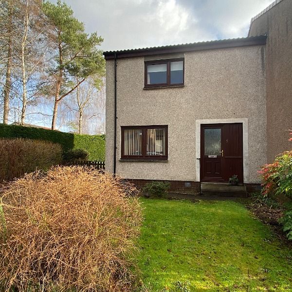 2 bed semidetached house to rent in Clunie Bank, Scone, Perthshire PH2