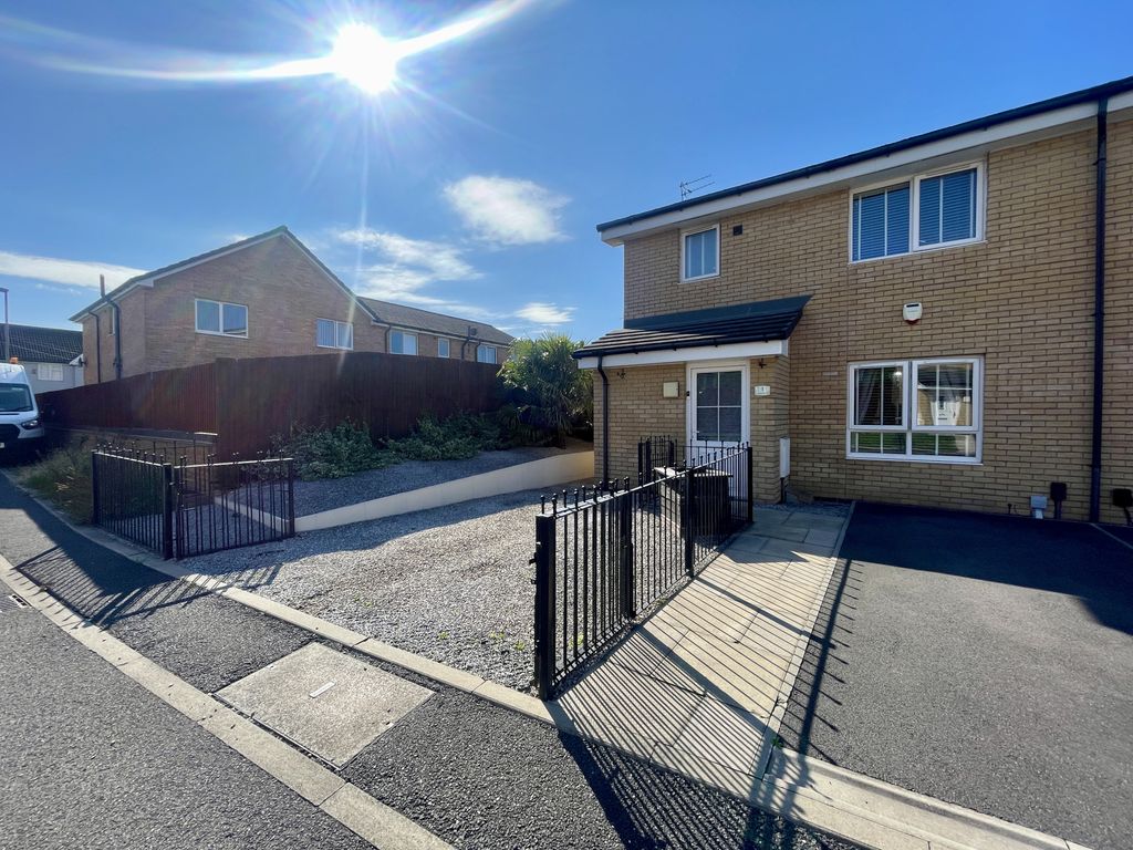 3 bed semidetached house for sale in Burdock Road, Liverpool L11 Zoopla