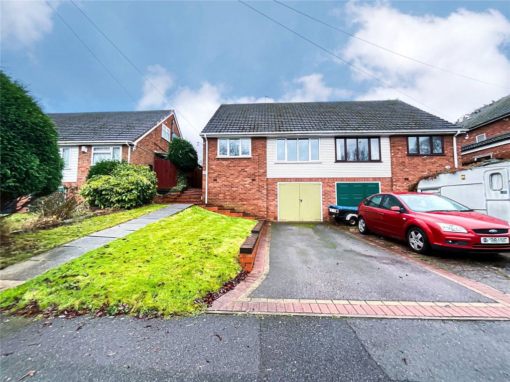 3 bed semidetached house for sale in Brookside Way, Wilnecote