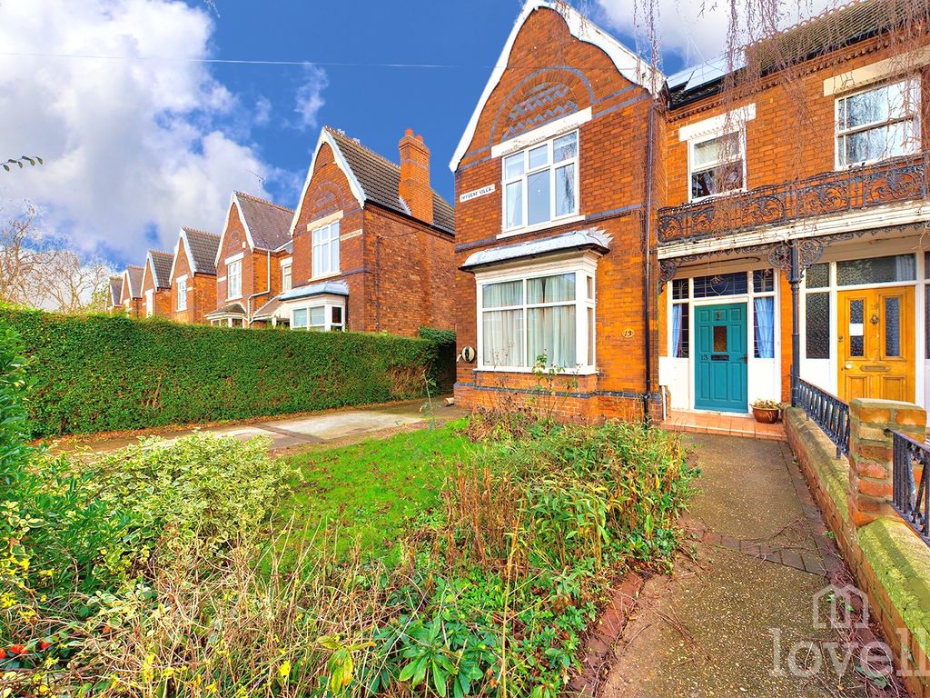 3 bed semidetached house for sale in Butts Road, BartonUponHumber