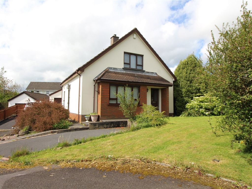 3 bed detached house for sale in Bluefield Drive, Carrickfergus, County