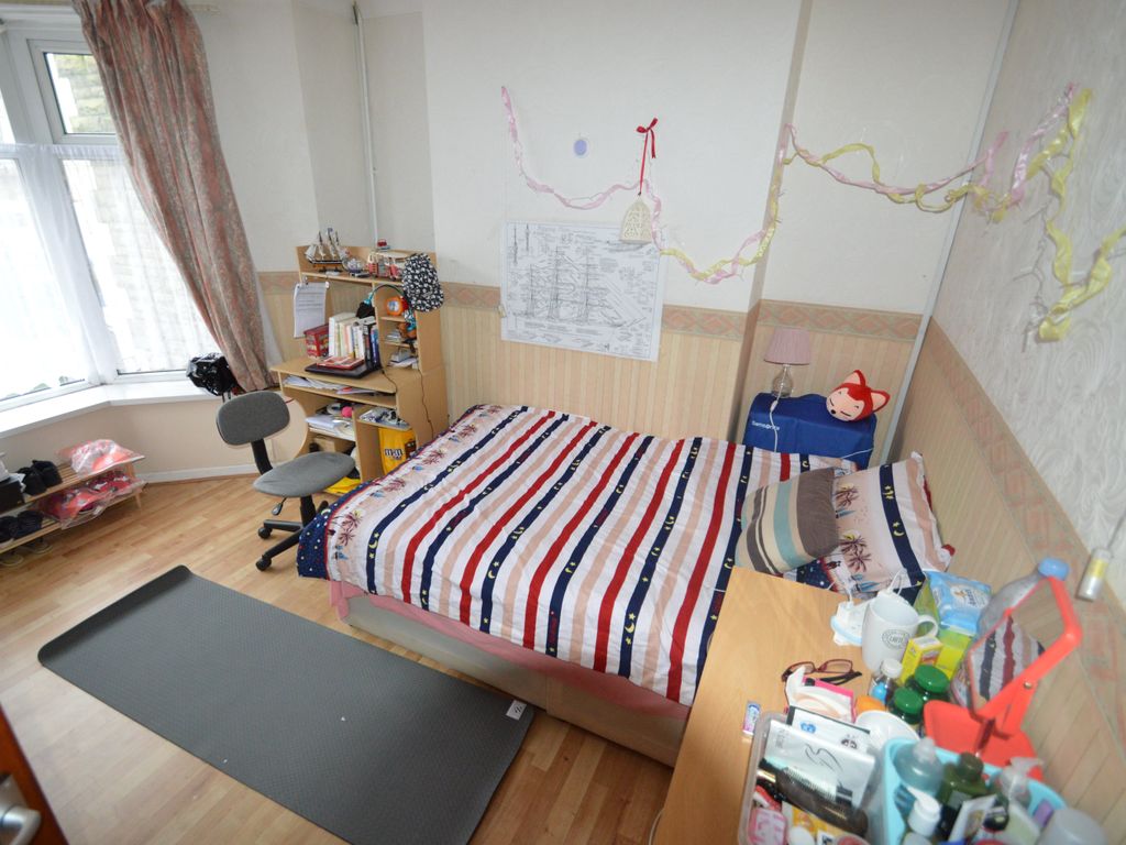 3 bed property to rent in King Street, Treforest, Pontypridd CF37 Zoopla