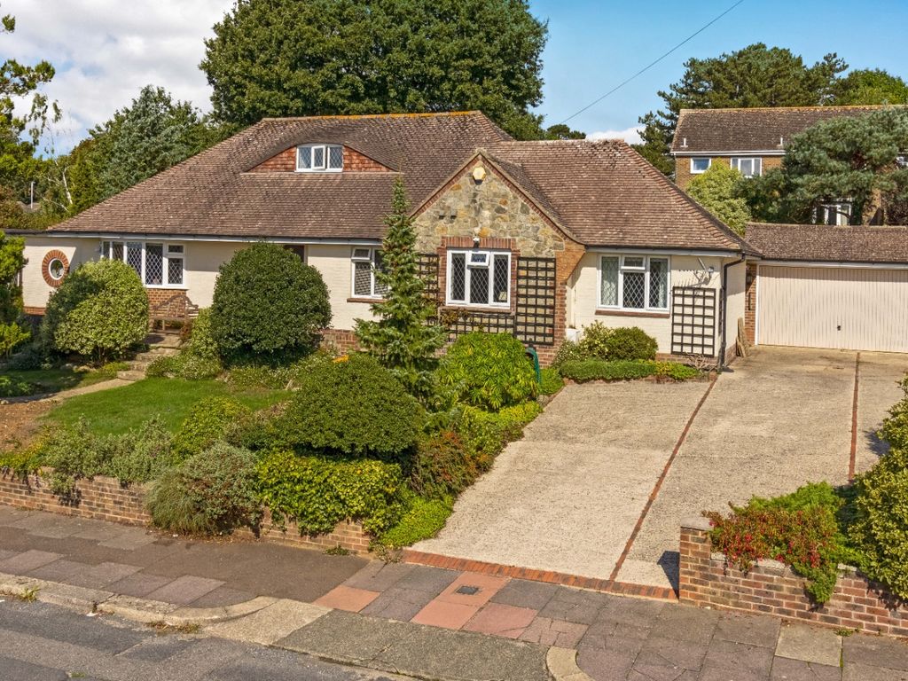 4 bed detached house for sale in Hayling Rise, High Salvington