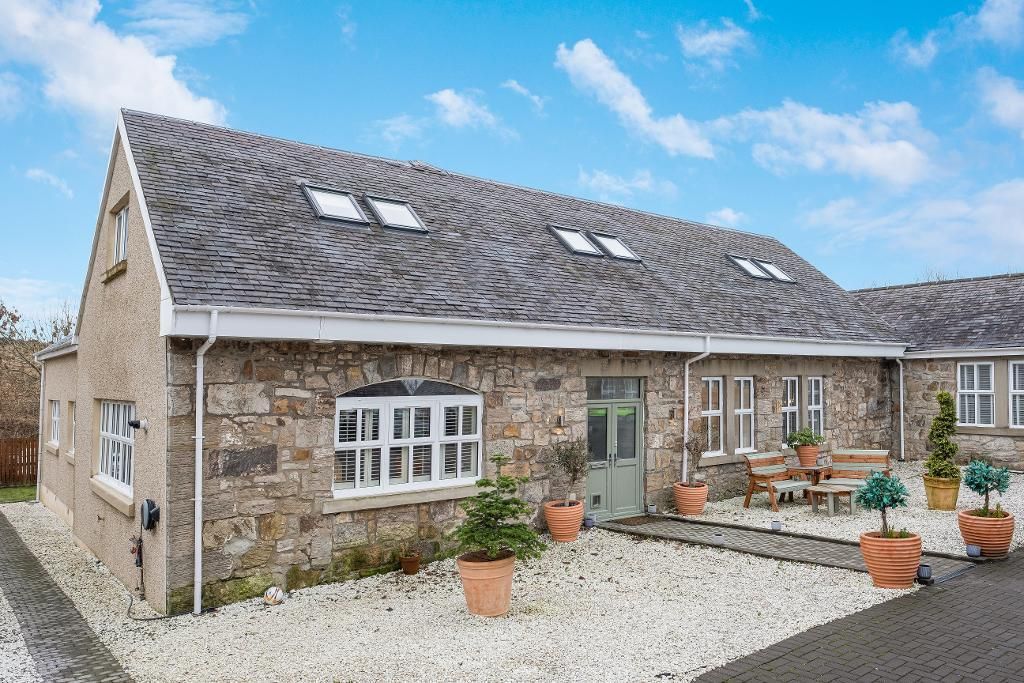 5 bed farmhouse for sale in Balmore Road, Glasgow G23, £495,000 Zoopla