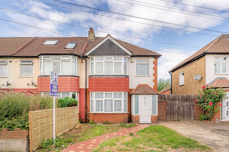 3 bed end terrace house for sale in Great Cambridge Road, Enfield EN1