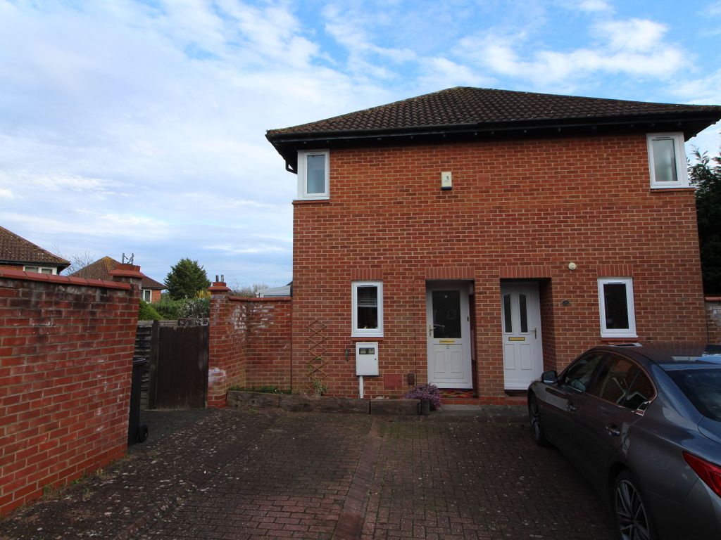 1 bed semidetached house for sale in Launceston Court, Shenley Church