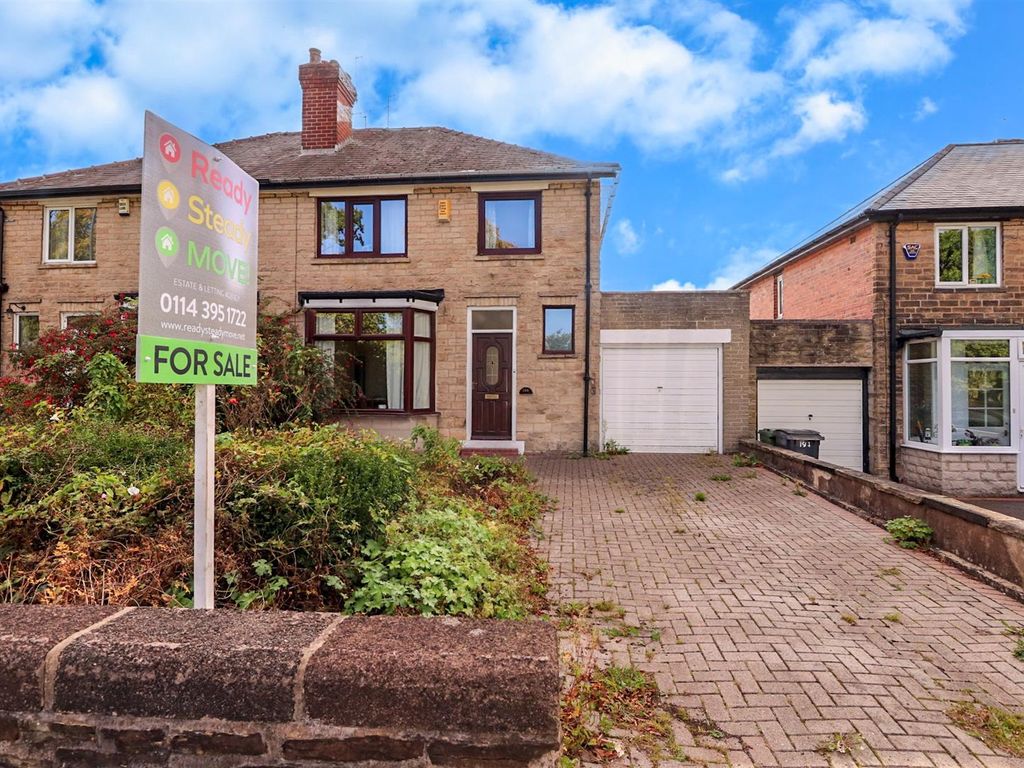 3 bed semidetached house for sale in Meadowhead, Sheffield S8, £