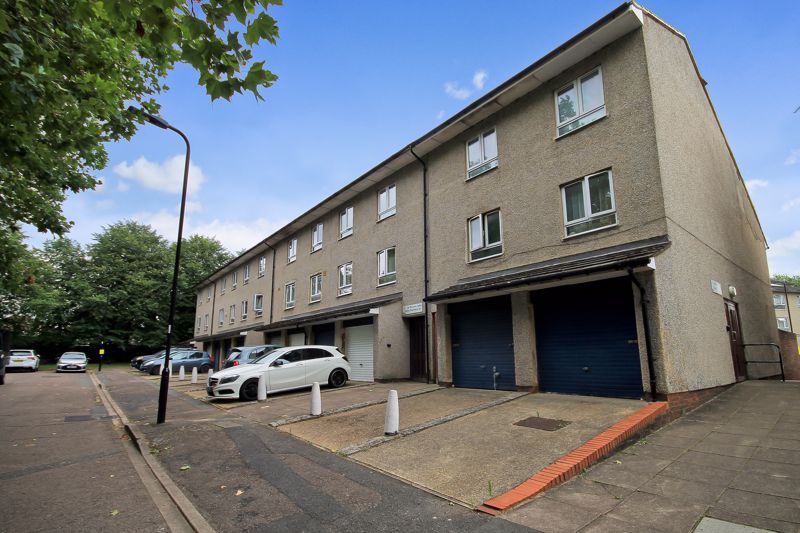 Wessex Lane, Greenford UB6  