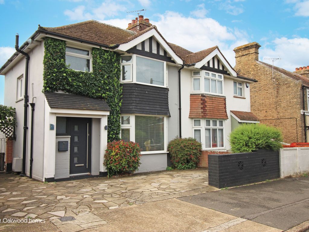 3 bed semidetached house for sale in Kent Gardens, Birchington CT7, £