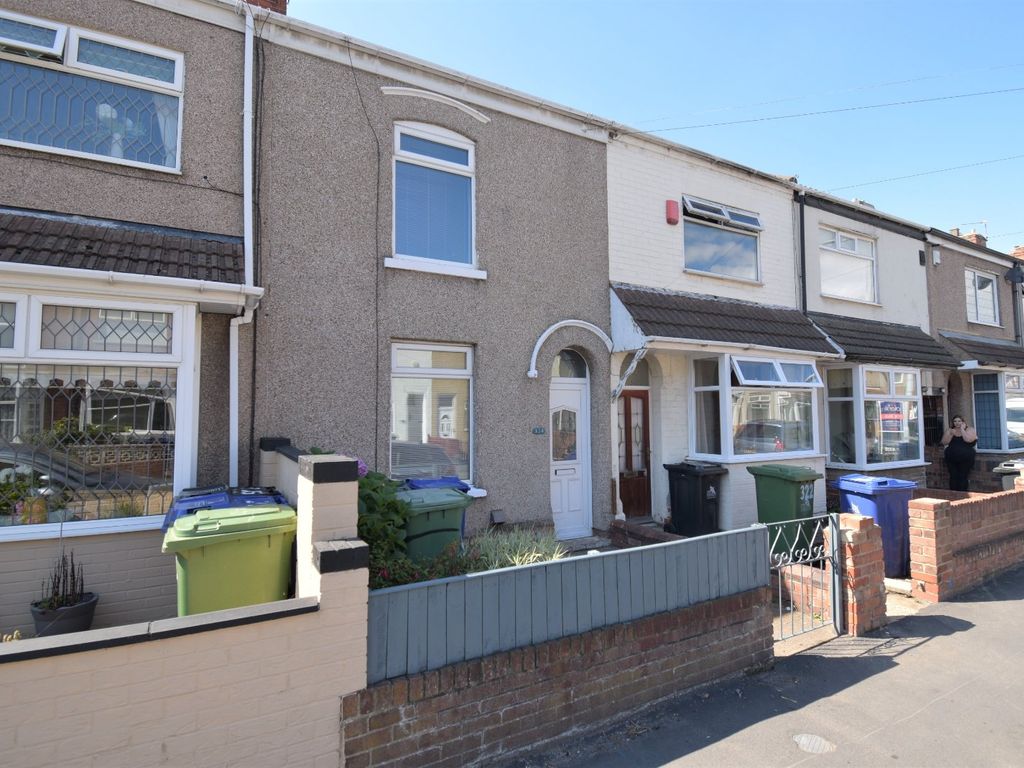 3 bed terraced house to rent in Convamore Road, Grimsby, Lincolnshire