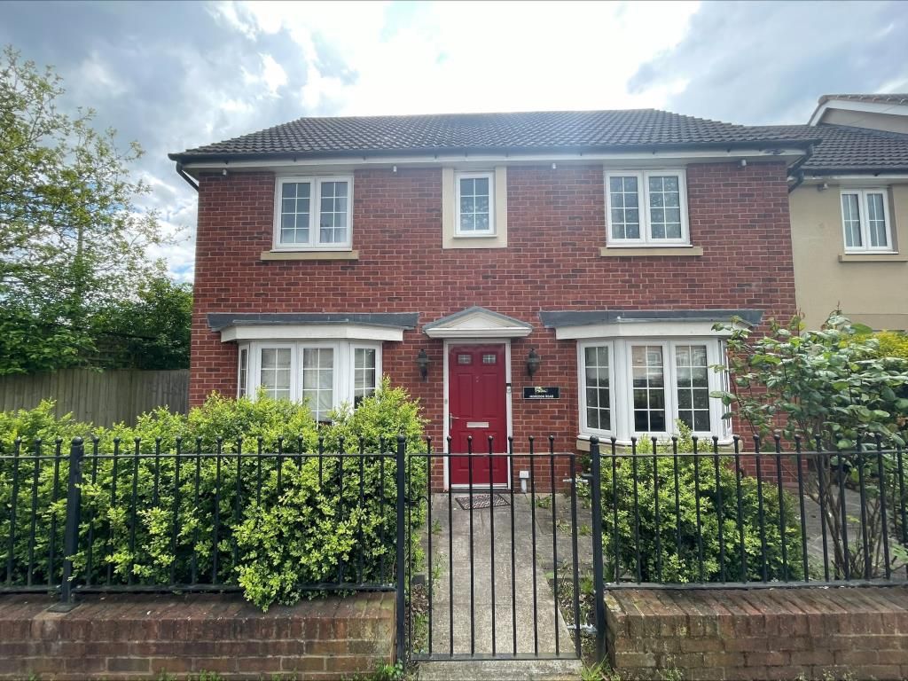 4 bed detached house to rent in Moredon Road, Nightingale Rose SN2 Zoopla