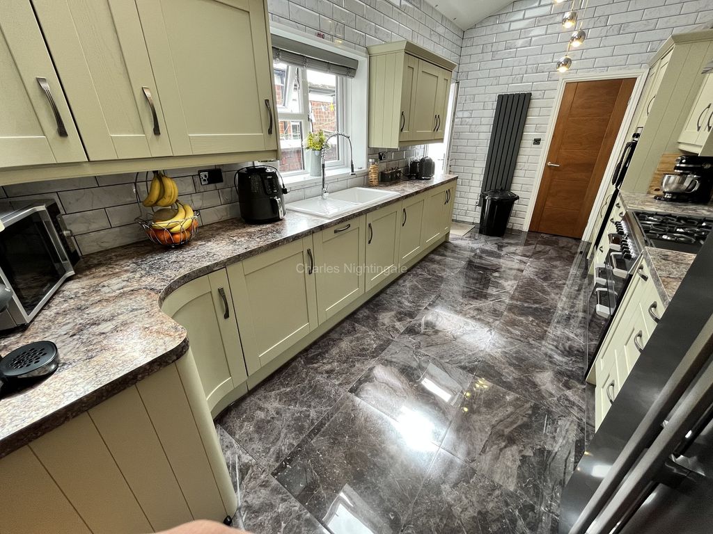 4 bed terraced house for sale in Melling Road, Oldham, Greater