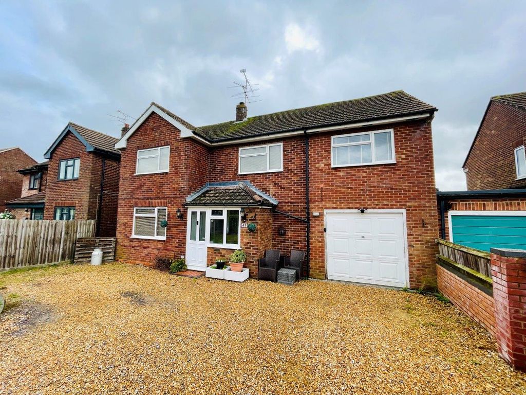 4 bed detached house for sale in Belle Vue Road, Old Basing