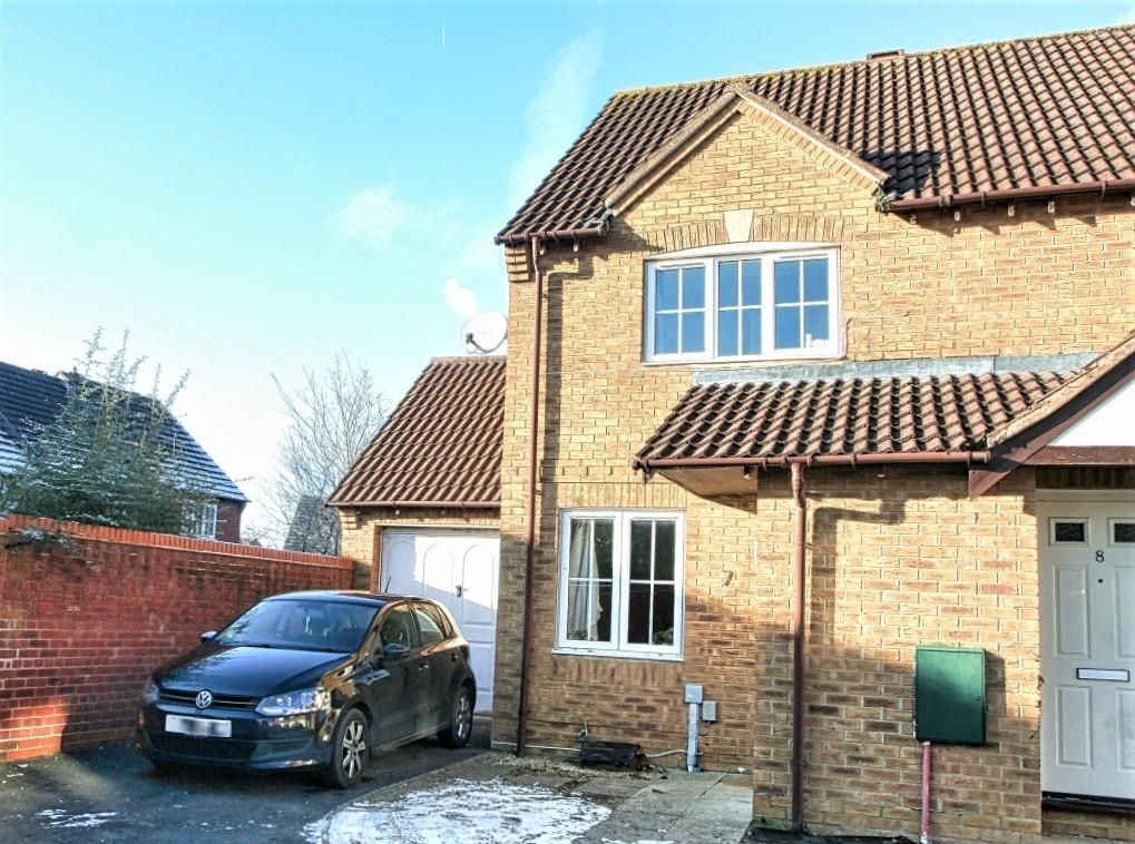 2 bed end terrace house for sale in Stenbury Close, Swindon SN25 Zoopla