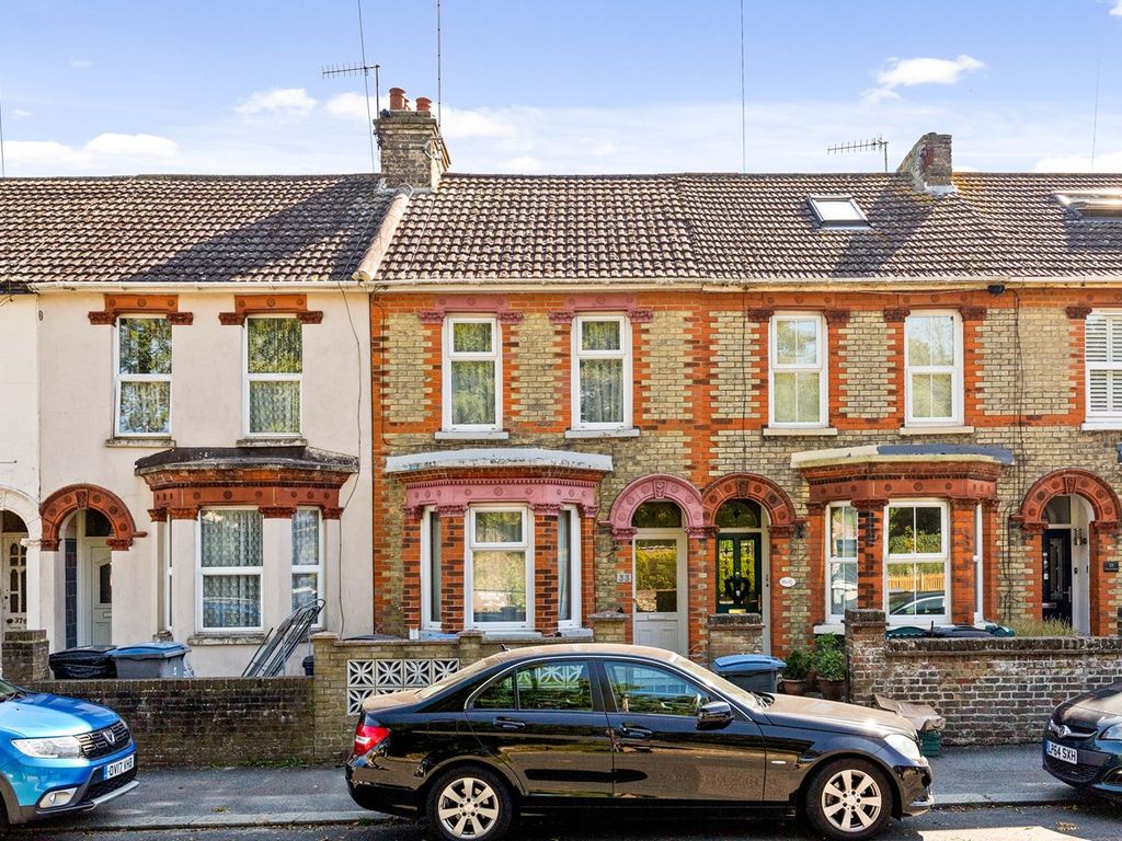 3 bed terraced house for sale in Church Road, Elms Vale, Dover CT17, £