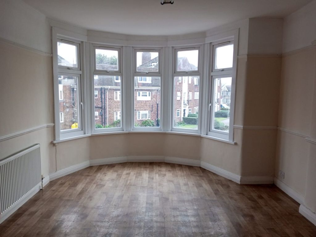 4 bed end terrace house to rent in Goodmayes Lane, Goodmayes, Ilford