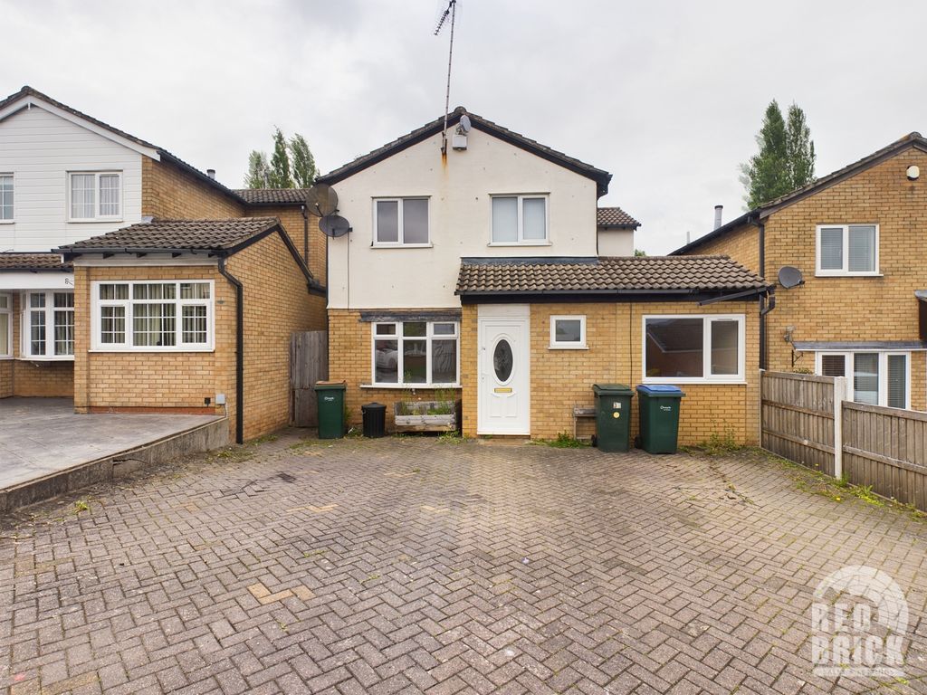 4 bed semidetached house to rent in Fordwell Close, Coventry CV5 Zoopla