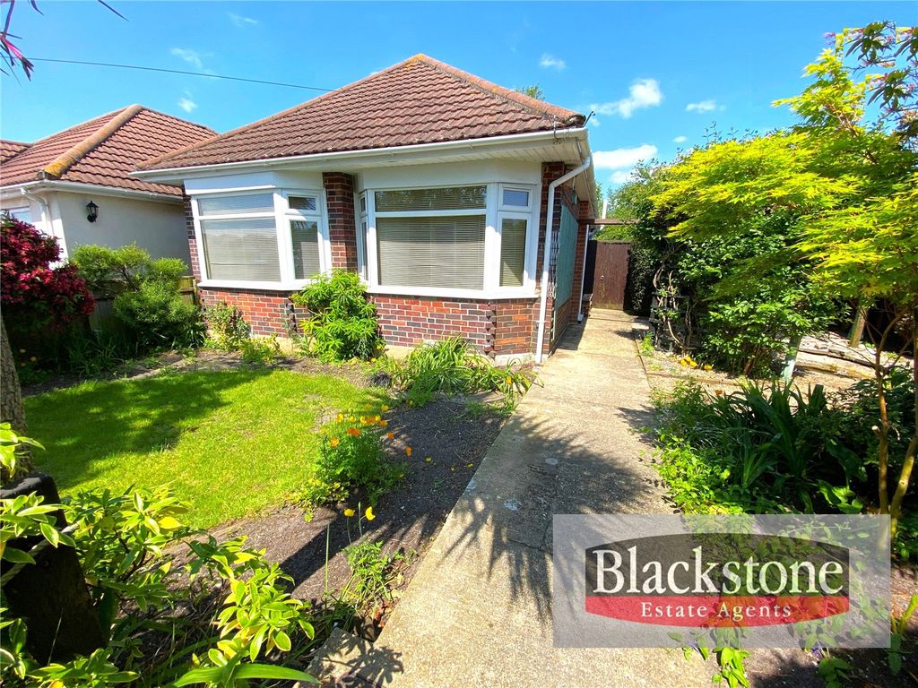 2 bed bungalow for sale in Walliscott Road, Wallisdown, Bournemouth