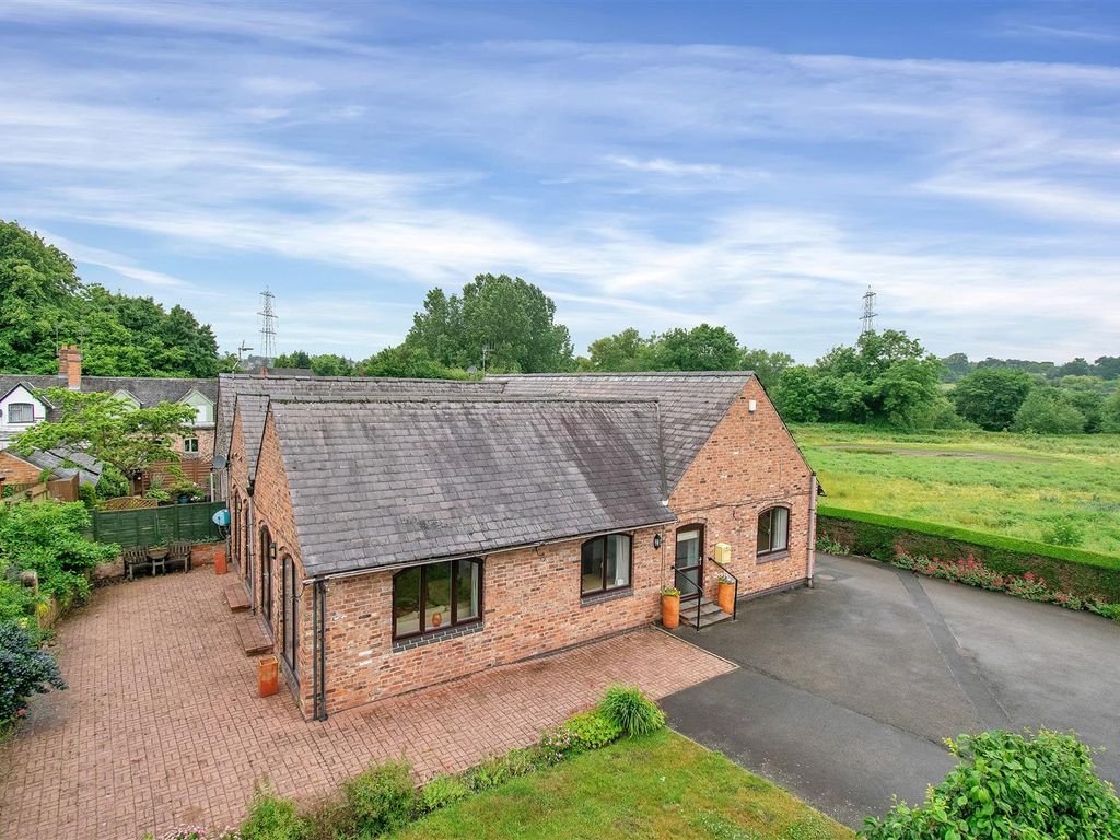 4 bed barn conversion for sale in Mill Road, Thurcaston, Leicester LE7 Zoopla