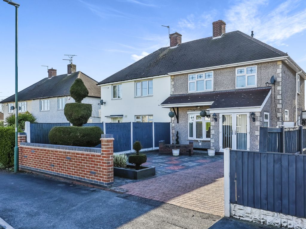 3 bed semidetached house for sale in Tremayne Road, Nottingham NG8