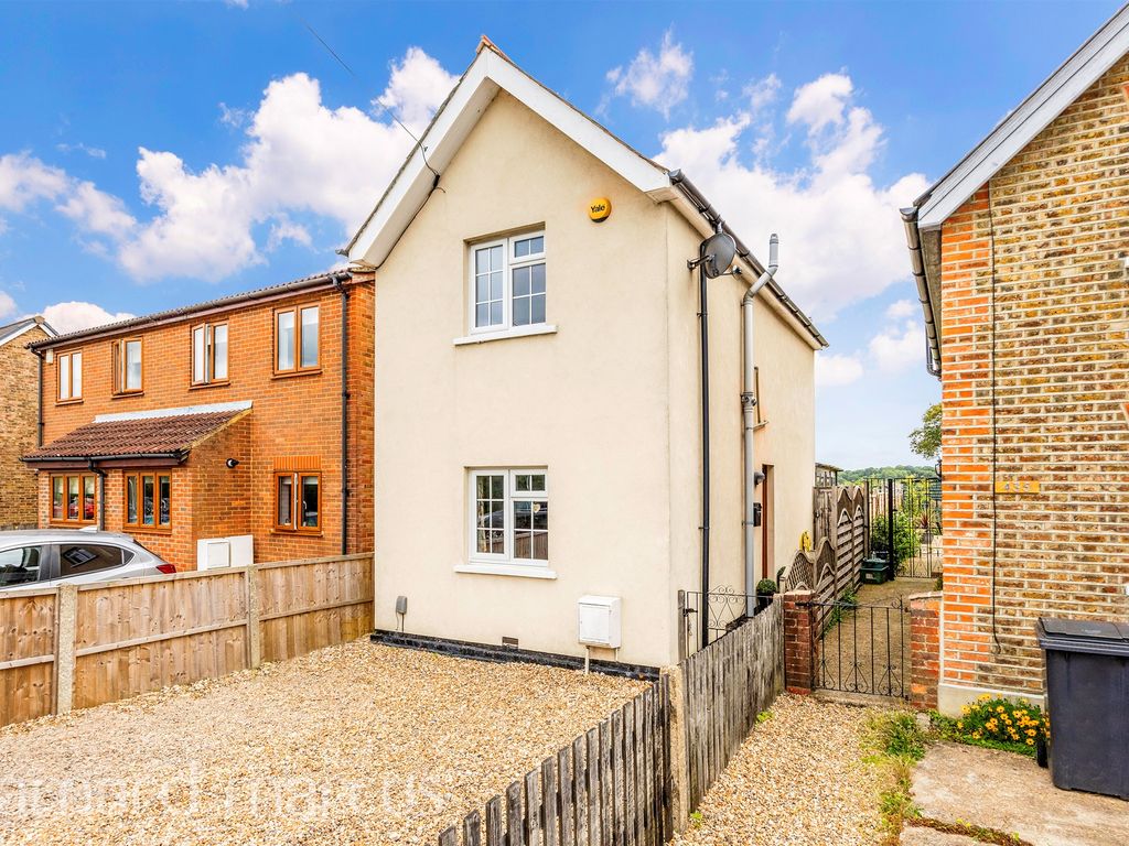 2 bed detached house for sale in Leatherhead Road, Chessington KT9, £