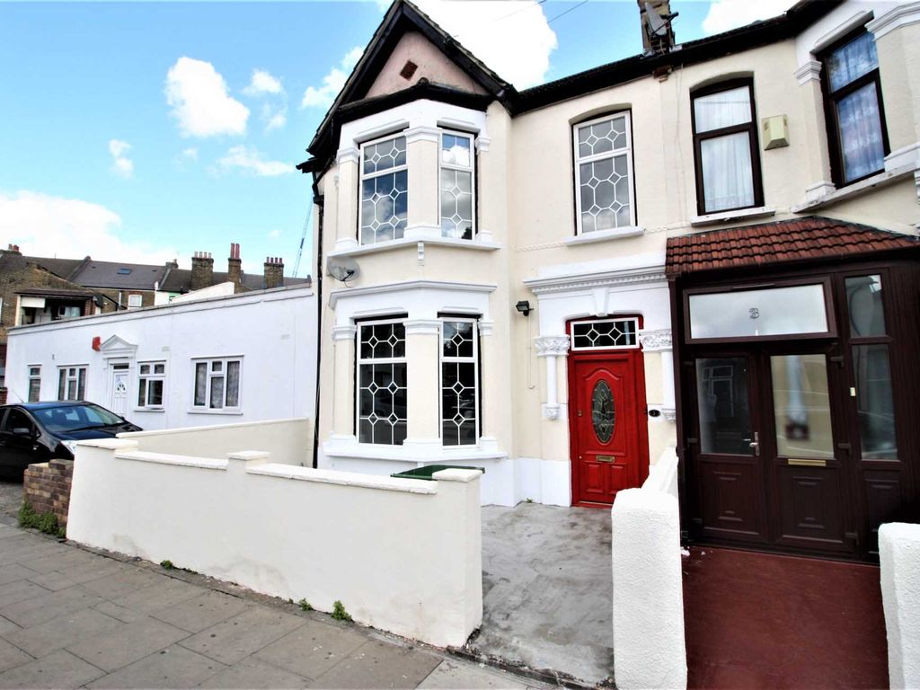 6 bed terraced house for sale in Central Park Road, East Ham E6, £