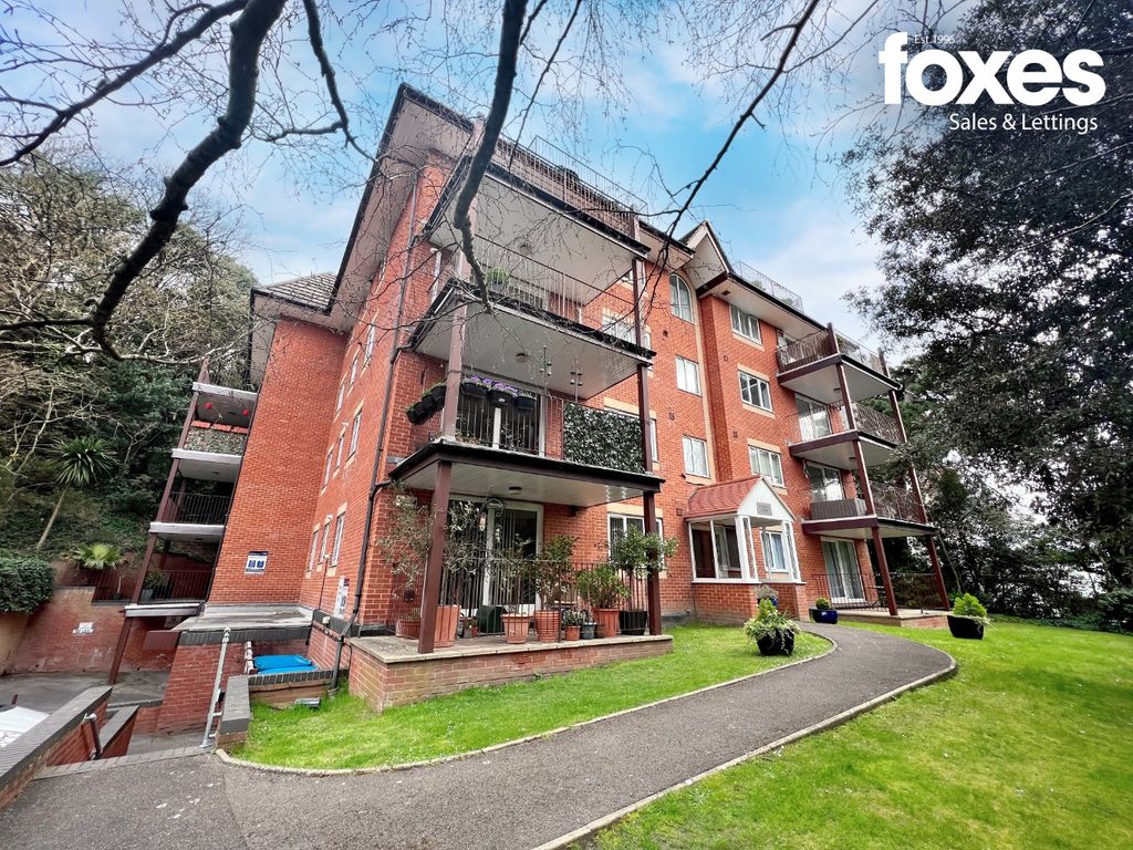 2 bed flat to rent in Cranborne Road, Bournemouth, Dorset BH2 Zoopla