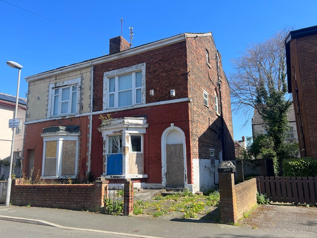 2 bed semidetached house for sale in Flat 1 & 2, 24 Osborne Road