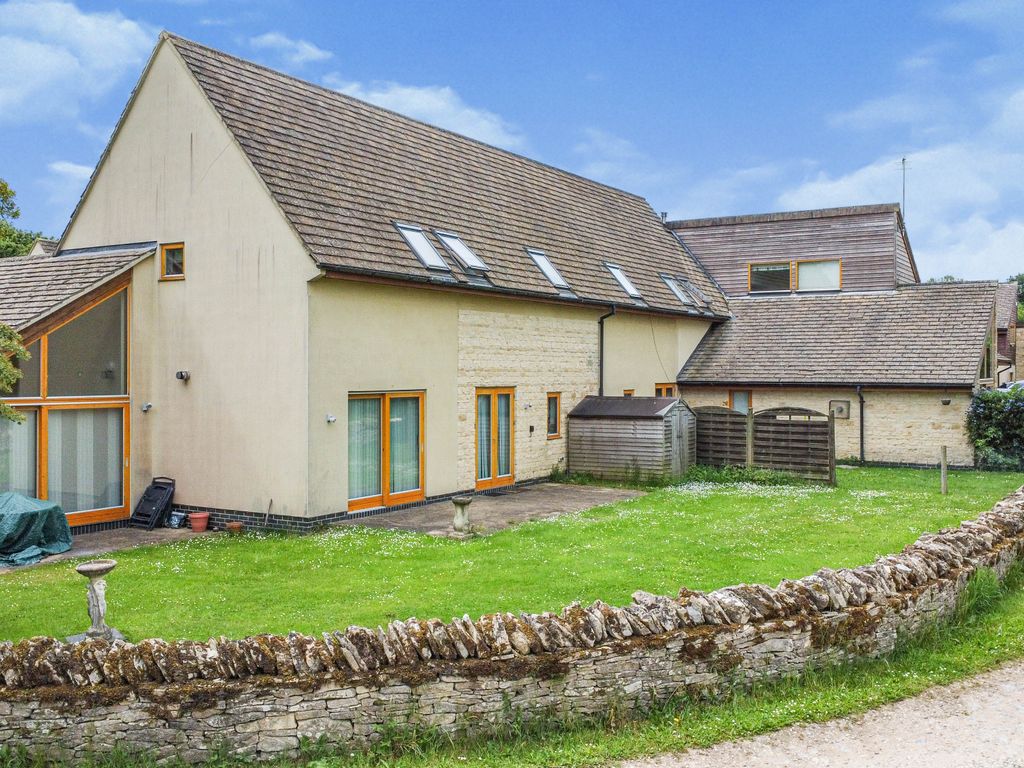 3 bed cottage for sale in Oaksey Park, Oaksey Park Golf Club, Oaksey