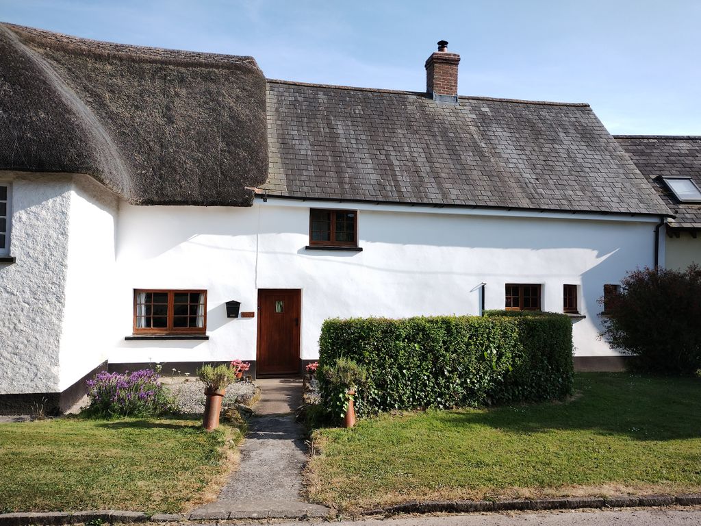 2 bed cottage for sale in Spreyton, Crediton, Devon EX17 Zoopla