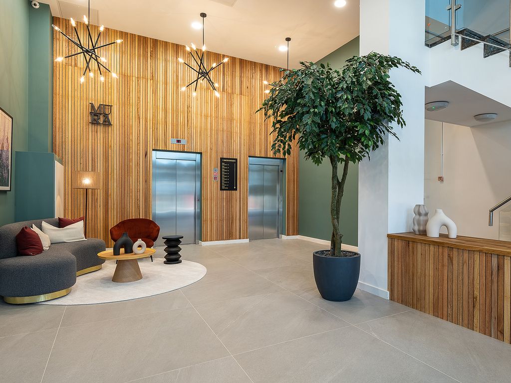 2 bed flat to rent in Marlowes, Hemel Hempstead HP1 Zoopla