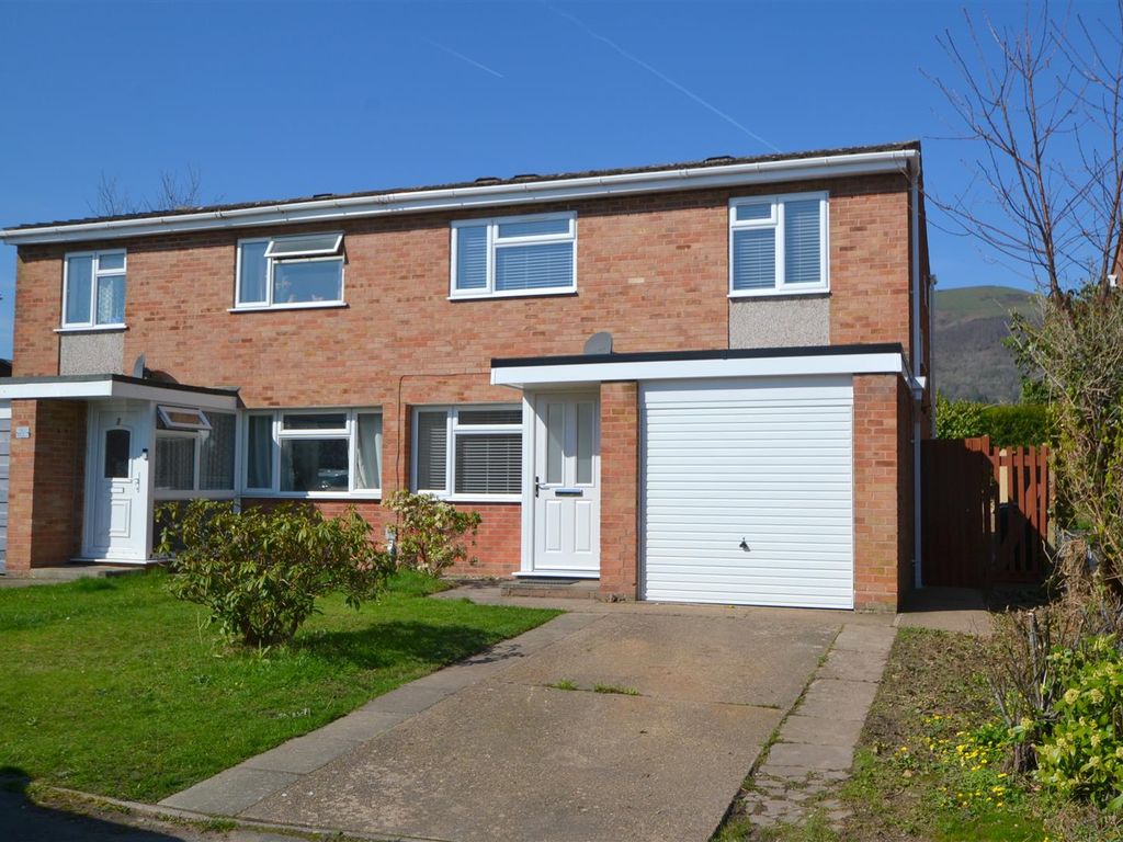 3 bed semidetached house for sale in Britten Drive, Malvern WR14 Zoopla