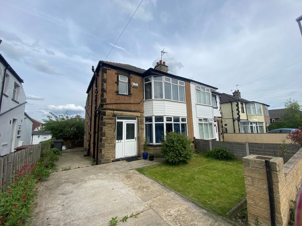 3 bed property to rent in Ederoyd Grove, Stanningley, Pudsey LS28 Zoopla