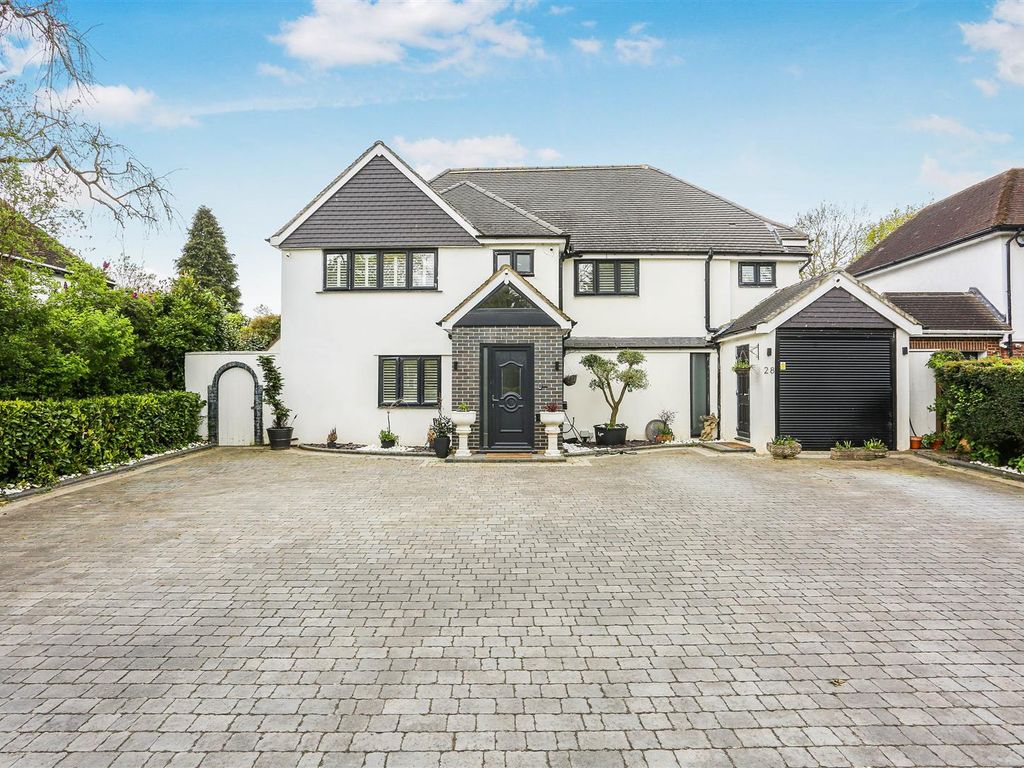 7 bed detached house for sale in The Downsway, South Sutton SM2, £