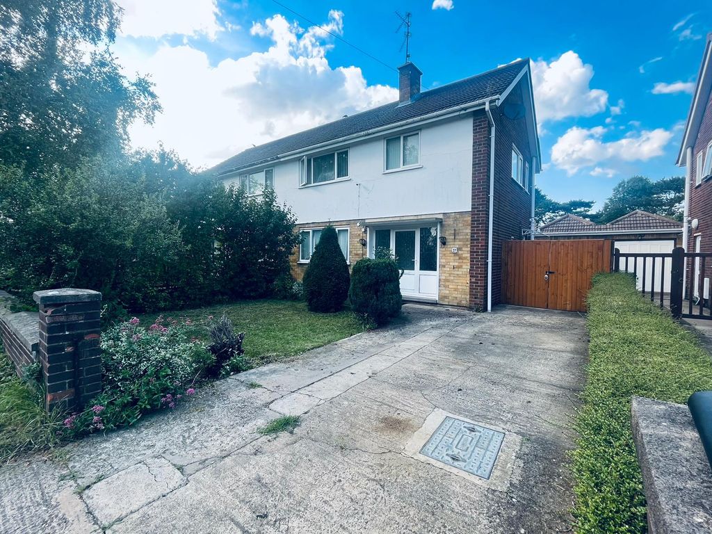 3 bed property to rent in Atherstone Avenue, Peterborough PE3, £1,250