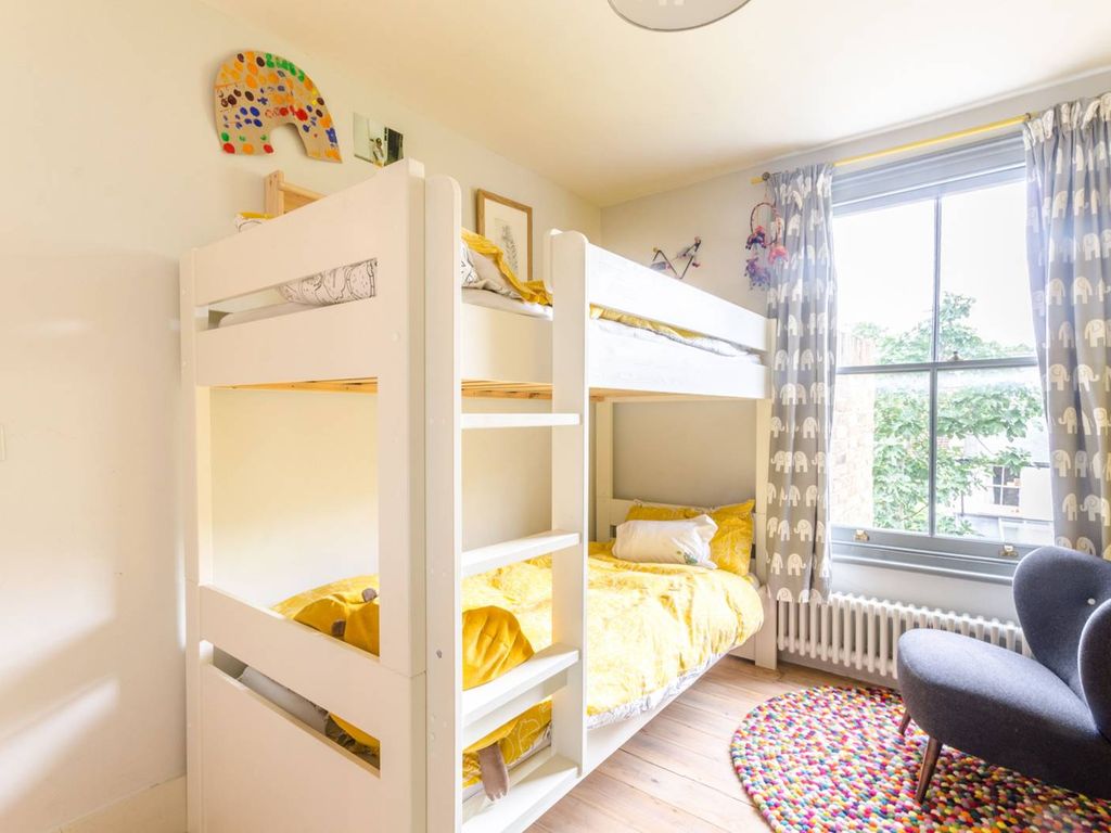 Summerhouse Road, Stoke Newington, London N16  