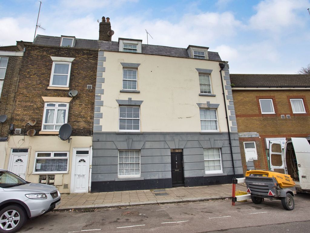 1 bed flat for sale in Snargate Street, Dover CT17 Zoopla