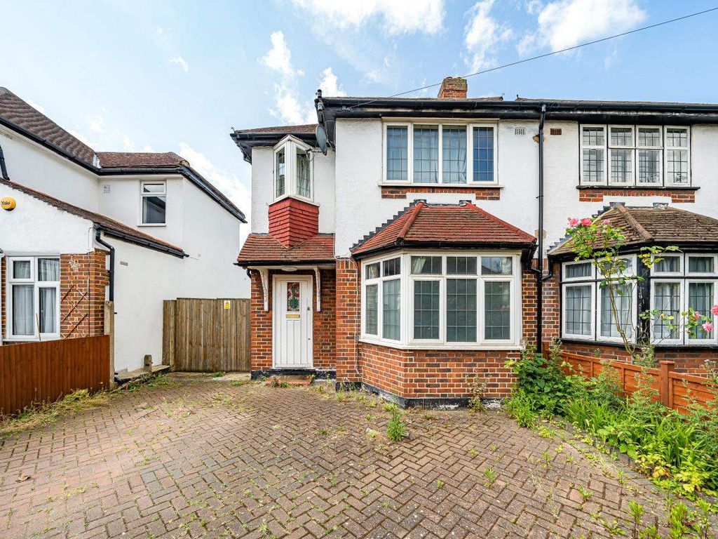 3 bed semidetached house for sale in Kenley Road, Norbiton, Kingston