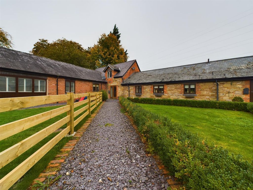 3 bed property for sale in Wrexham Road, Rhostyllen, Wrexham LL14, £280,000 Zoopla