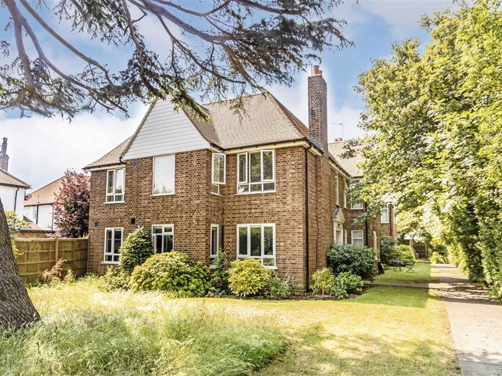 2 bed flat to rent in Cambridge Road, Teddington TW11 Zoopla