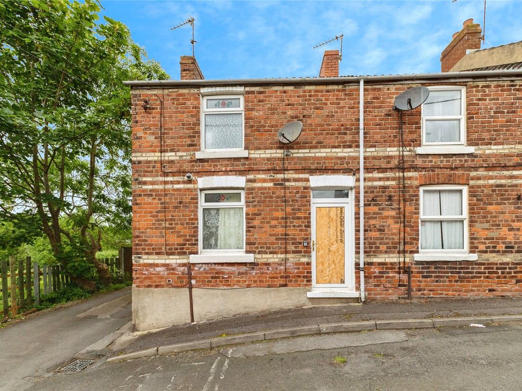 2 bed end terrace house for sale in Terrace, Loftus, Saltburn