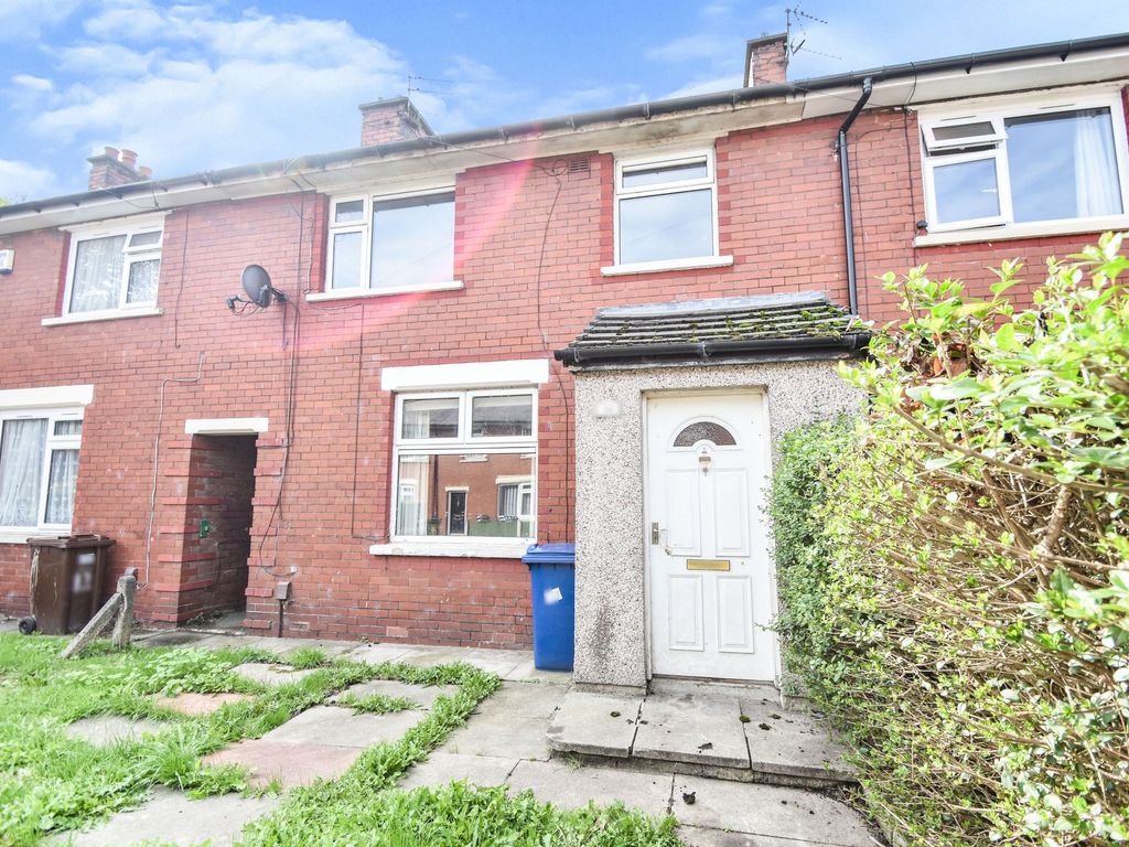 3 bed terraced house for sale in Dudley Avenue, Whitefield M45 Zoopla