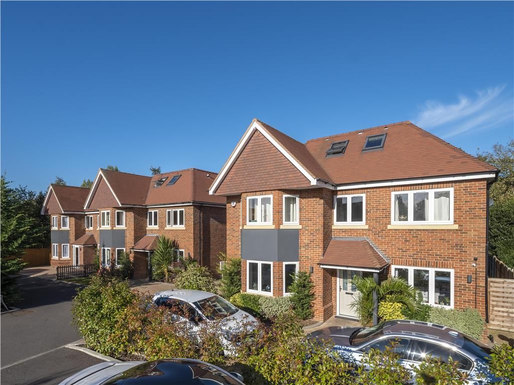 Commercial property for sale in 1, 2 & 3, Fairfield Place, Farnham