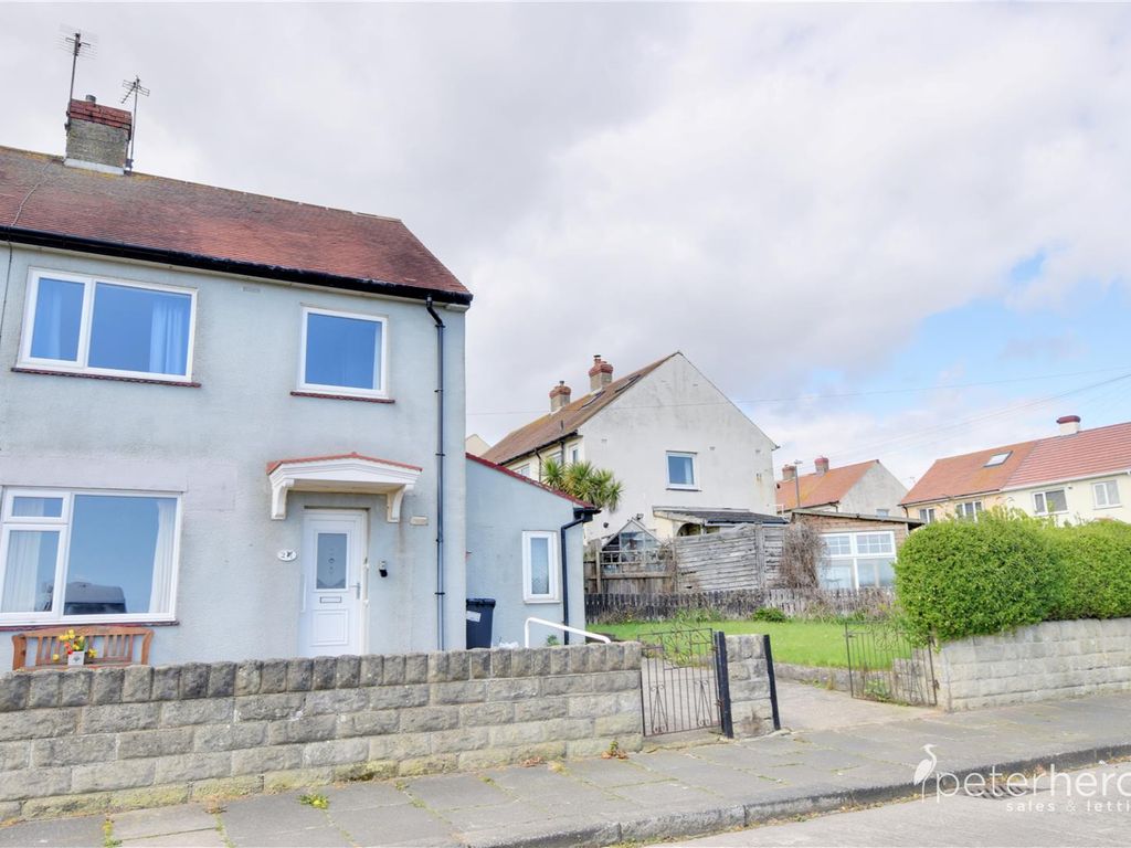 3 bed semidetached house for sale in Elm Drive, Whitburn, Sunderland