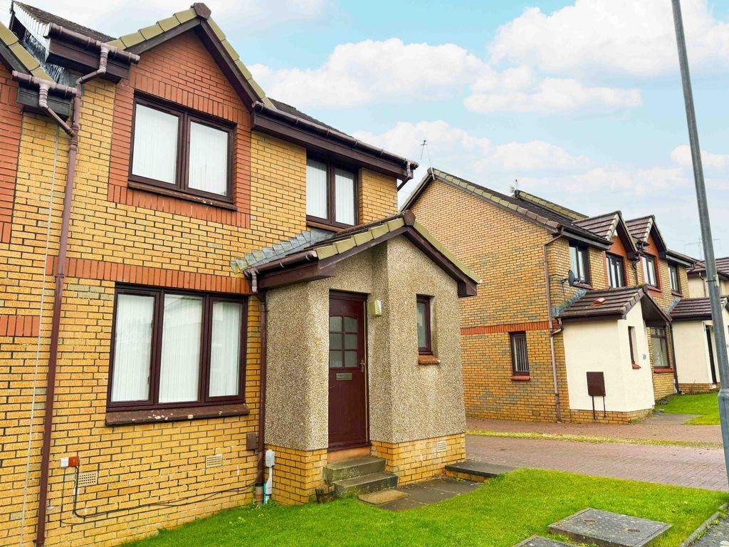 3 bed semidetached house for sale in Durban Avenue, Lindsayfield, East