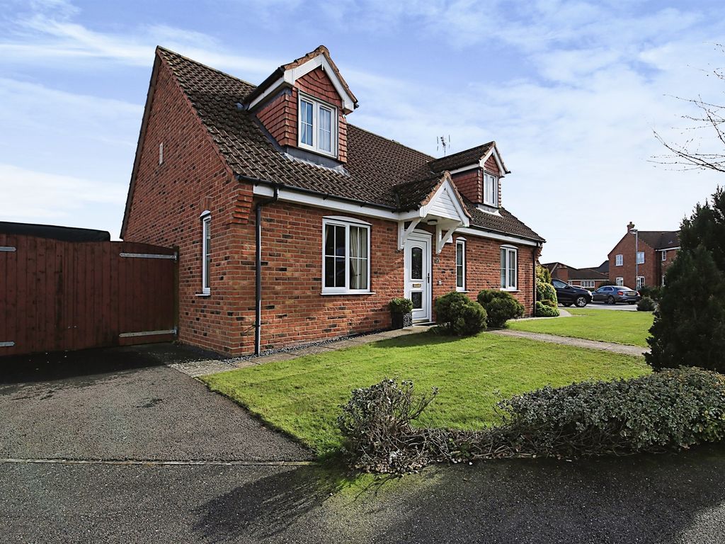 3 bed bungalow for sale in Clover Way, Spalding PE11 Zoopla