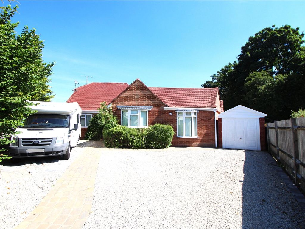 3 bed bungalow for sale in Beresford Close, Frimley Green, Camberley